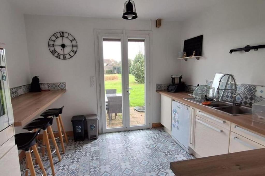 Charmante Maison De Ville Climatisee Avec Wifi Saint-Yrieix-la-Perche Exteriér fotografie